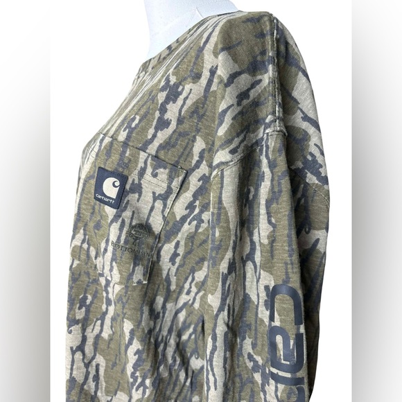 Carhartt + Bottomland Men's Green Camouflage long sleeve shirt - Picture 3 of 7